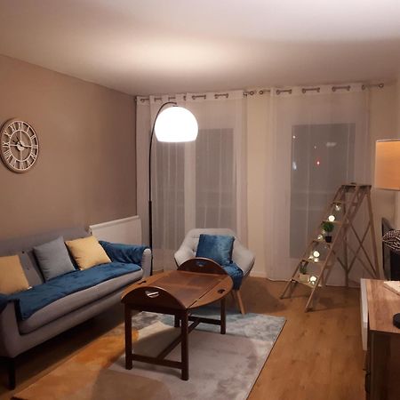 Appartement 3 Chambres 5 Couchages แวร์ซาย ภายนอก รูปภาพ