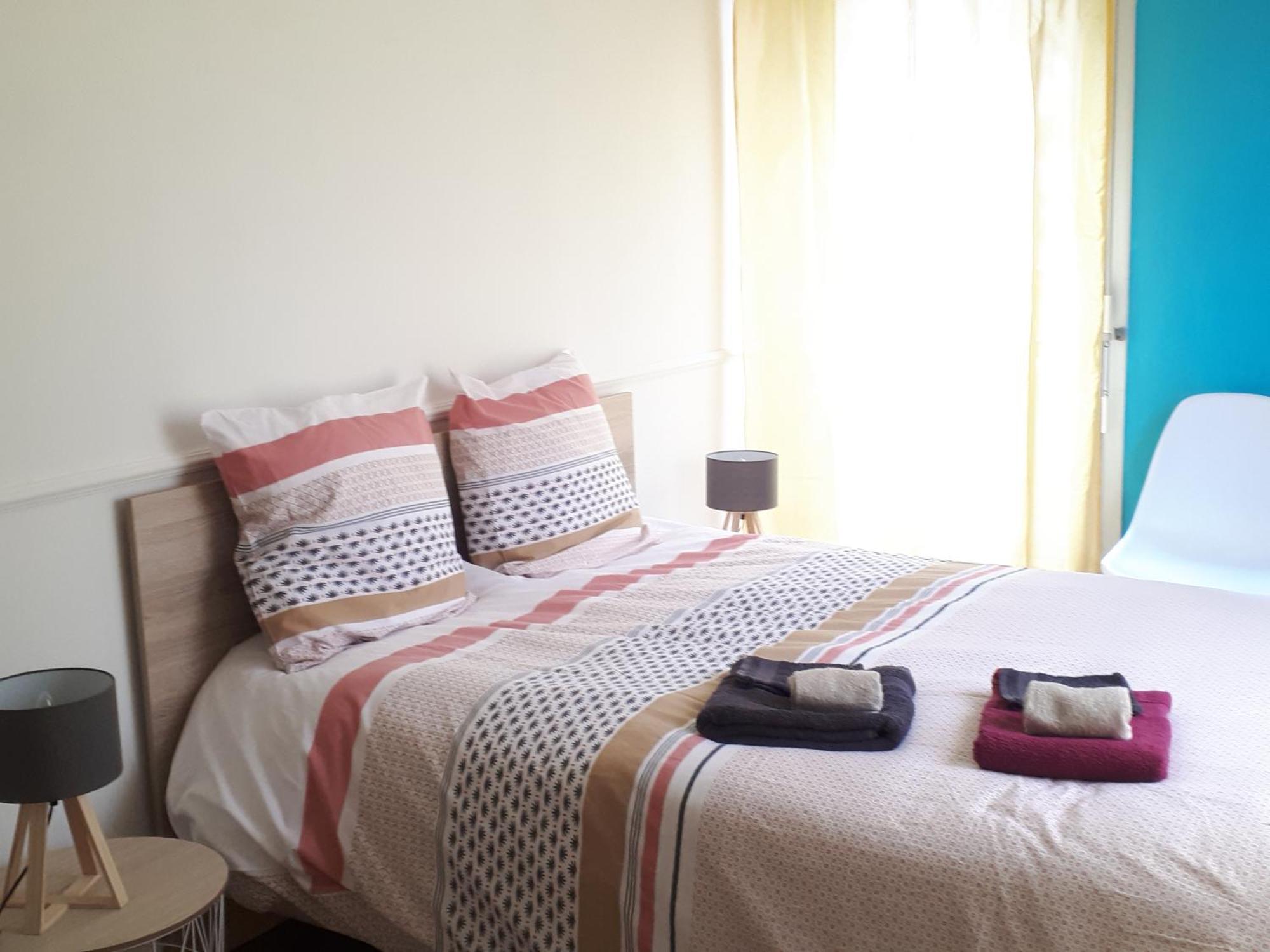 Appartement 3 Chambres 5 Couchages แวร์ซาย ภายนอก รูปภาพ